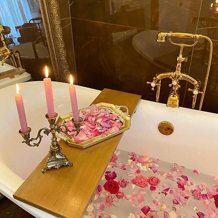 Royal Suite Korca ภายนอก รูปภาพ